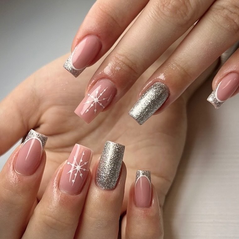 45. Frosted Elegance with a Sparkle Twist