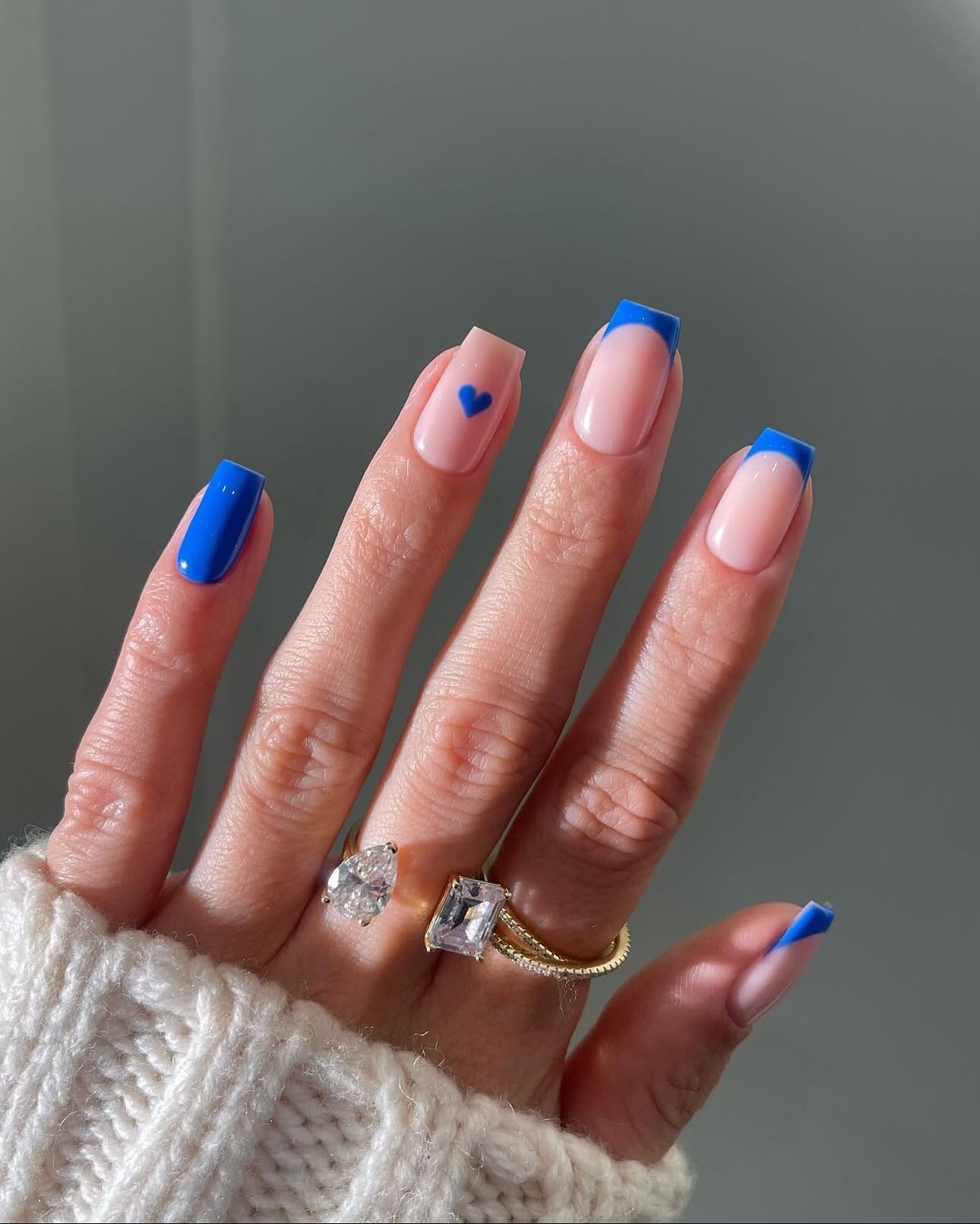 42. Electric Blue Heartbeat