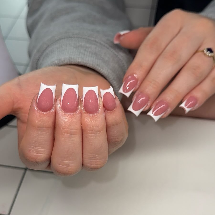 39. Chic Whisper: Modern Minimalism Meets Classic French Elegance