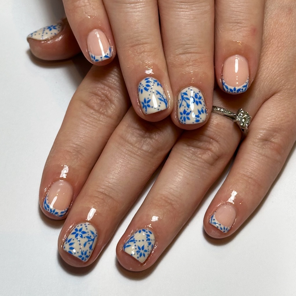 17. Whimsical Waves Of Blue: a Floral Ode to Summer