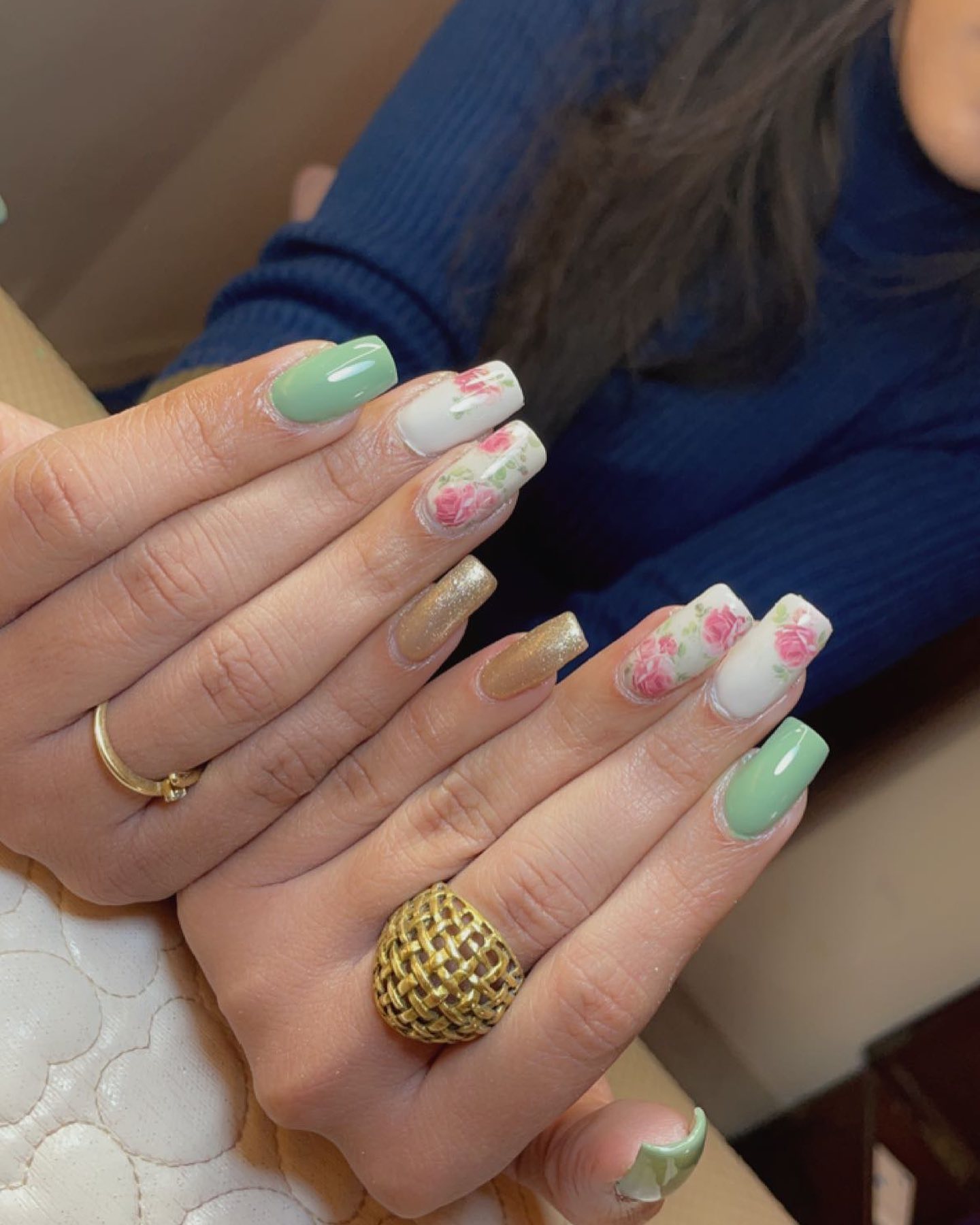 21. Romantic Elegance: Sage Green and Floral Dreamscapes