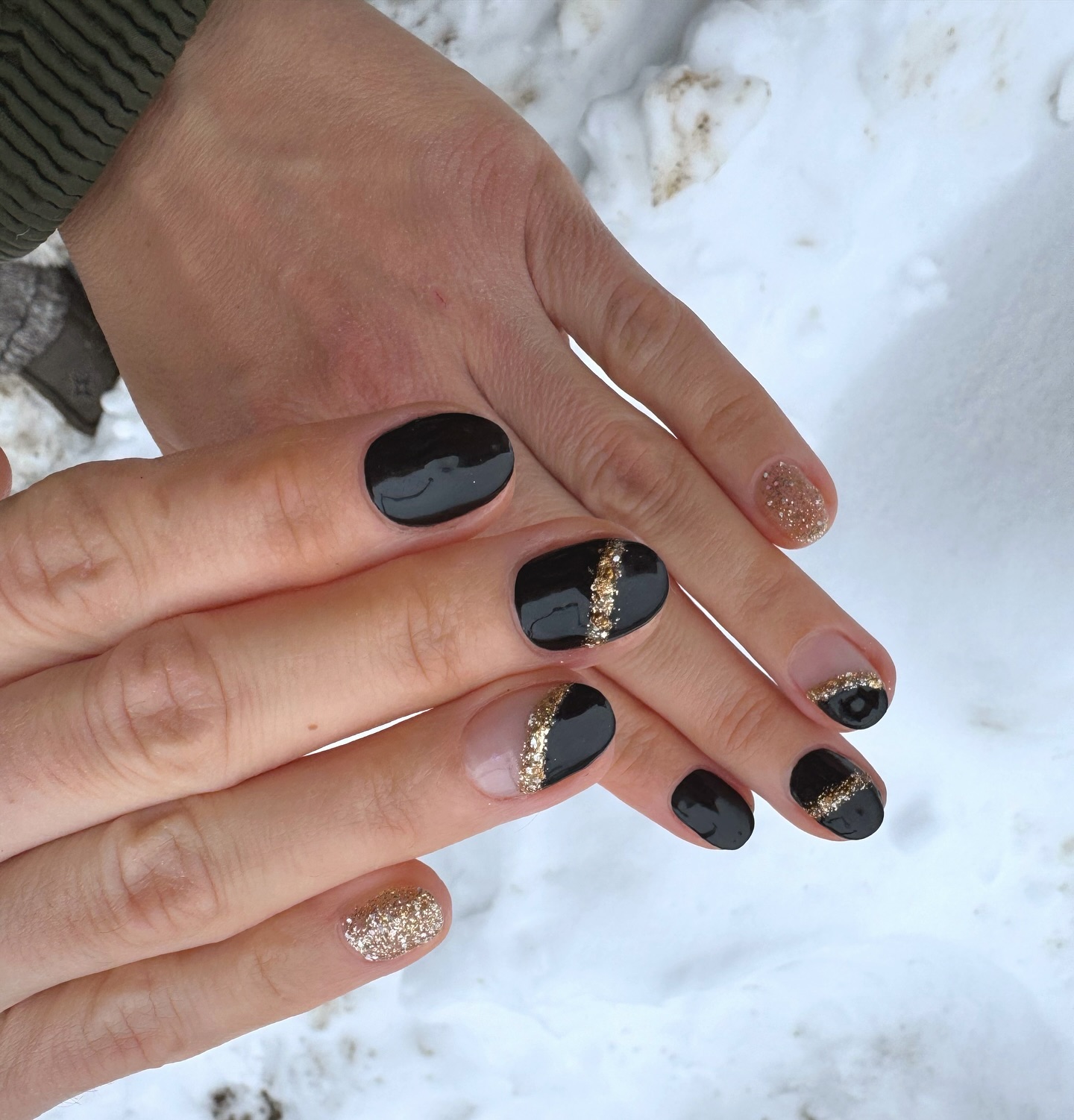 15. Midnight Glam: Unveiling the Magic Of Black and Gold Elegance