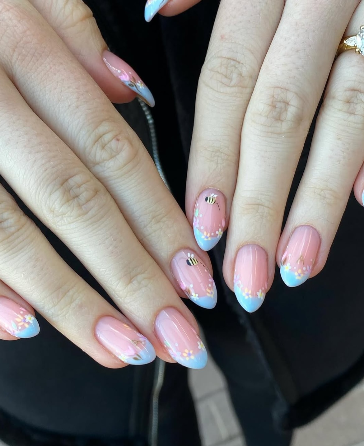 10. Blooming Buzz: Floral French Tips with Cheerful Bees