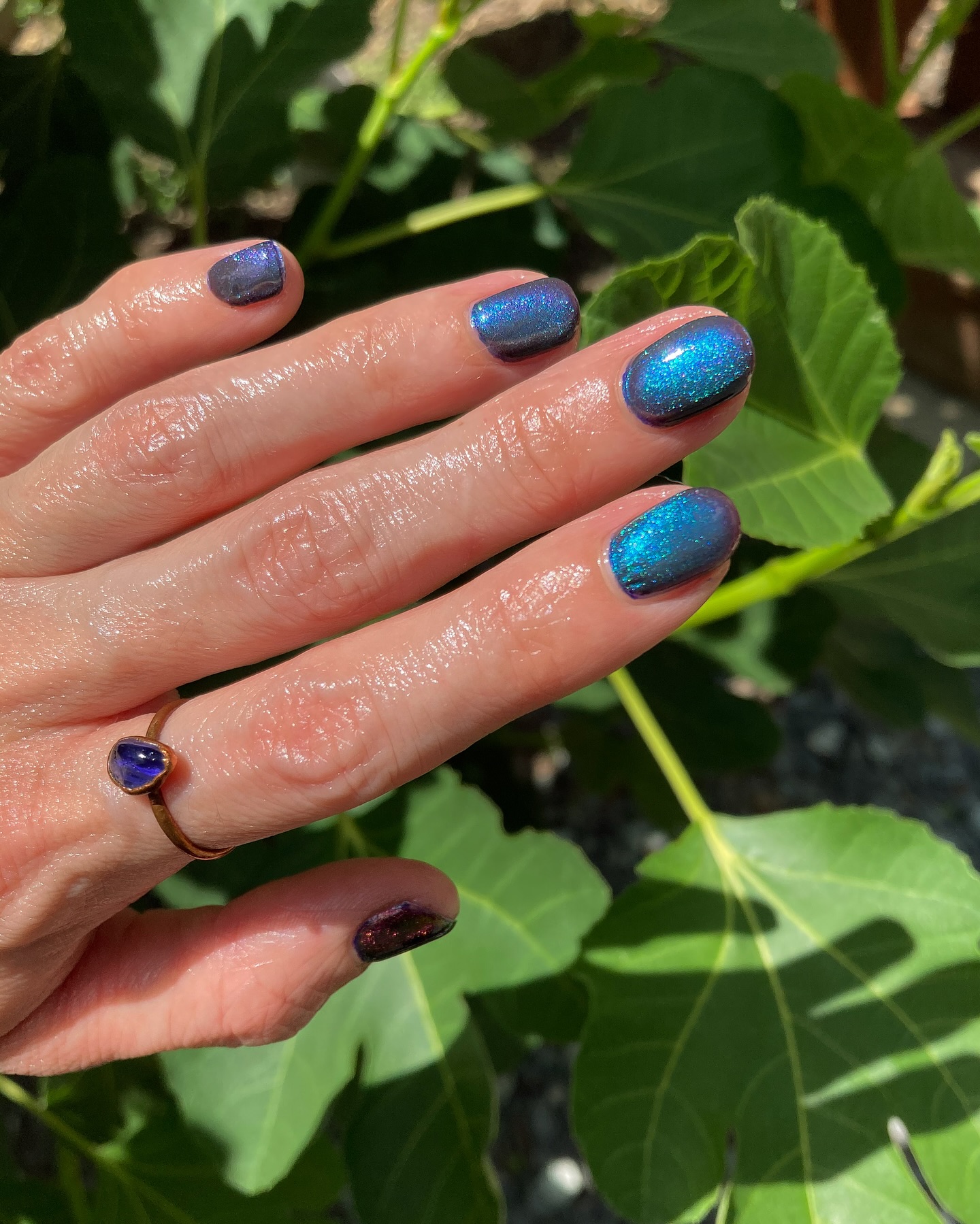 14. Cosmic Mirage: Waves Of Iridescent Color on Your Fingertips